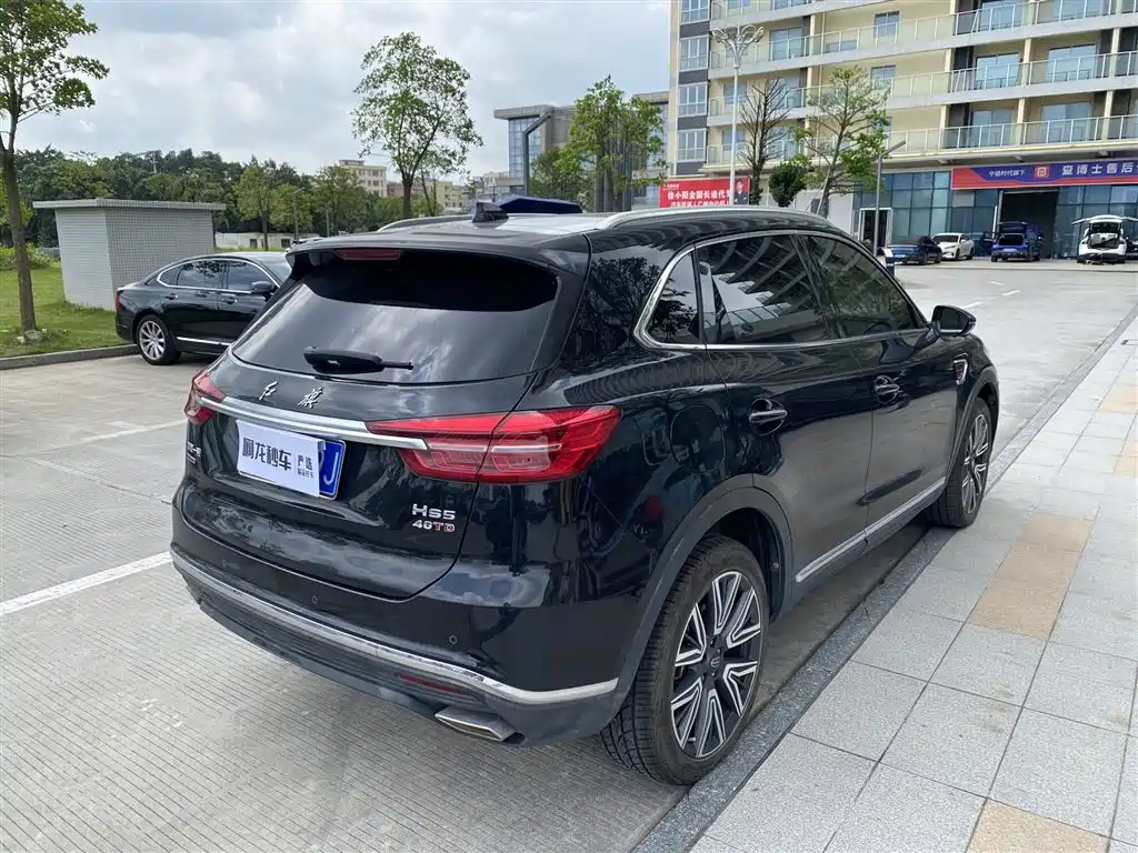 Hongqi HS5 Facelift 2.0 T Connected Flagship Enjoyment 4 WD