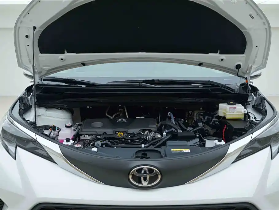 Granvia 2.5 L Hybrid Comfort