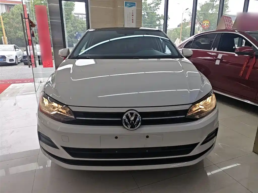 Polo Plus 1.5 L Auto Panoramic Pleasure