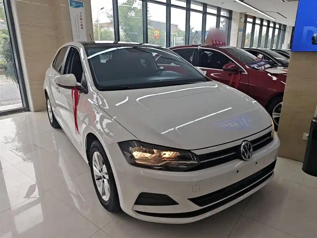 Polo Plus 1.5 L Auto Panoramic Pleasure