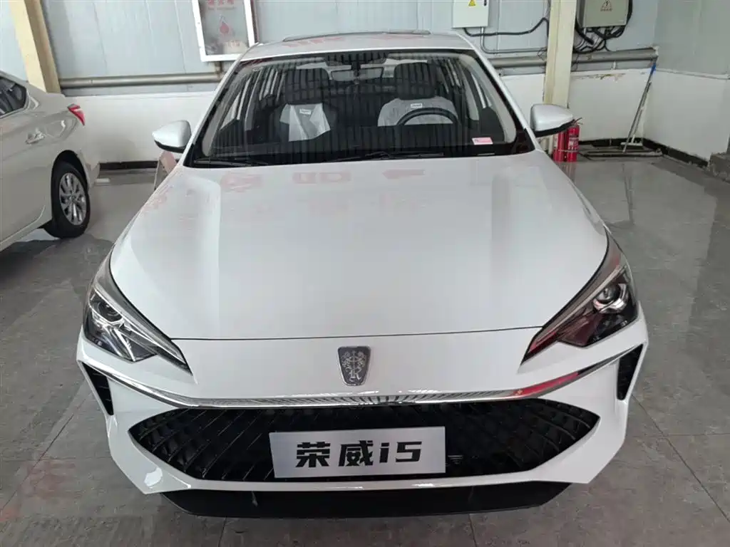 Roewe i5 1.5 L CVT Luxury