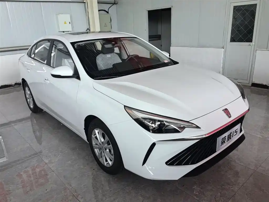 Roewe i5 1.5 L CVT Luxury