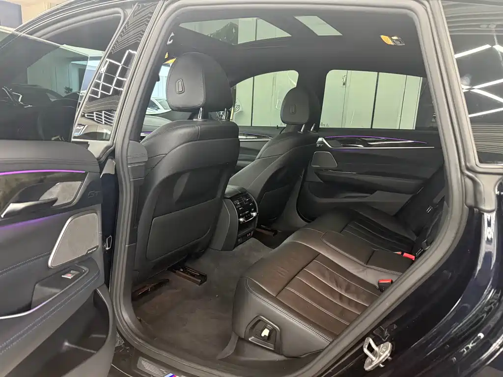 BMW 6 Series GT 630 i M Sport Package