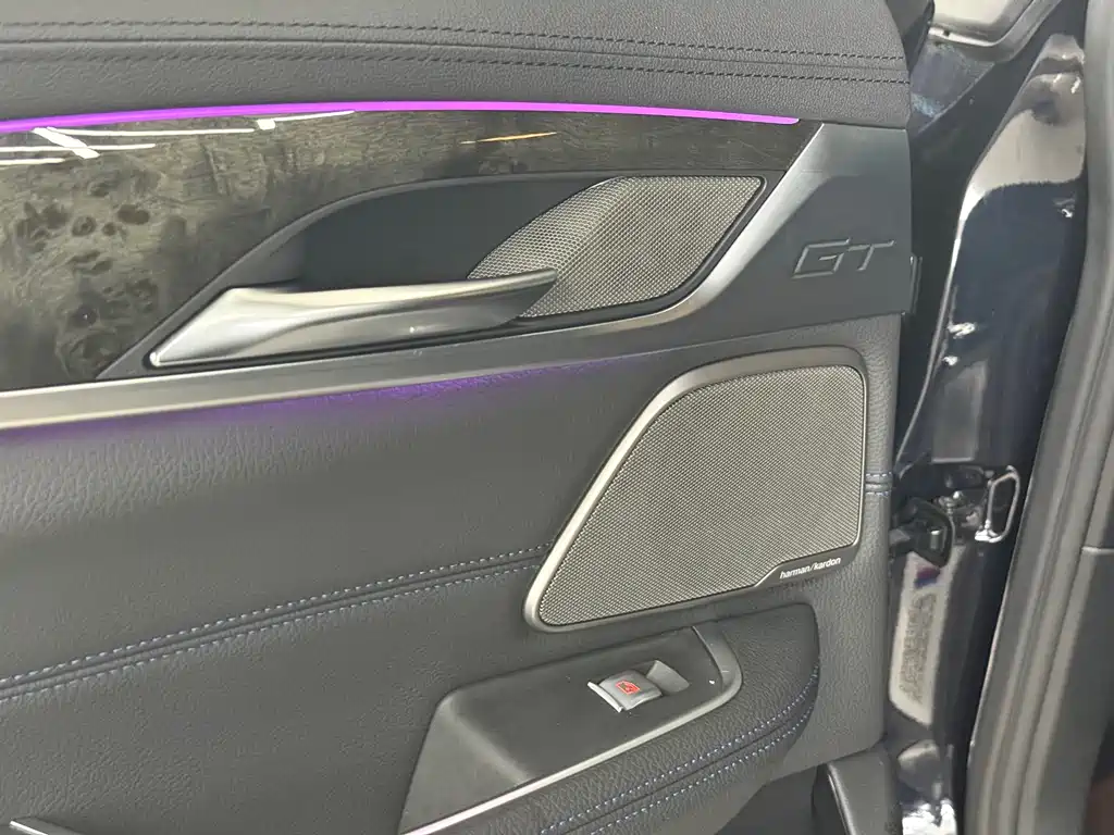 BMW 6 Series GT 630 i M Sport Package