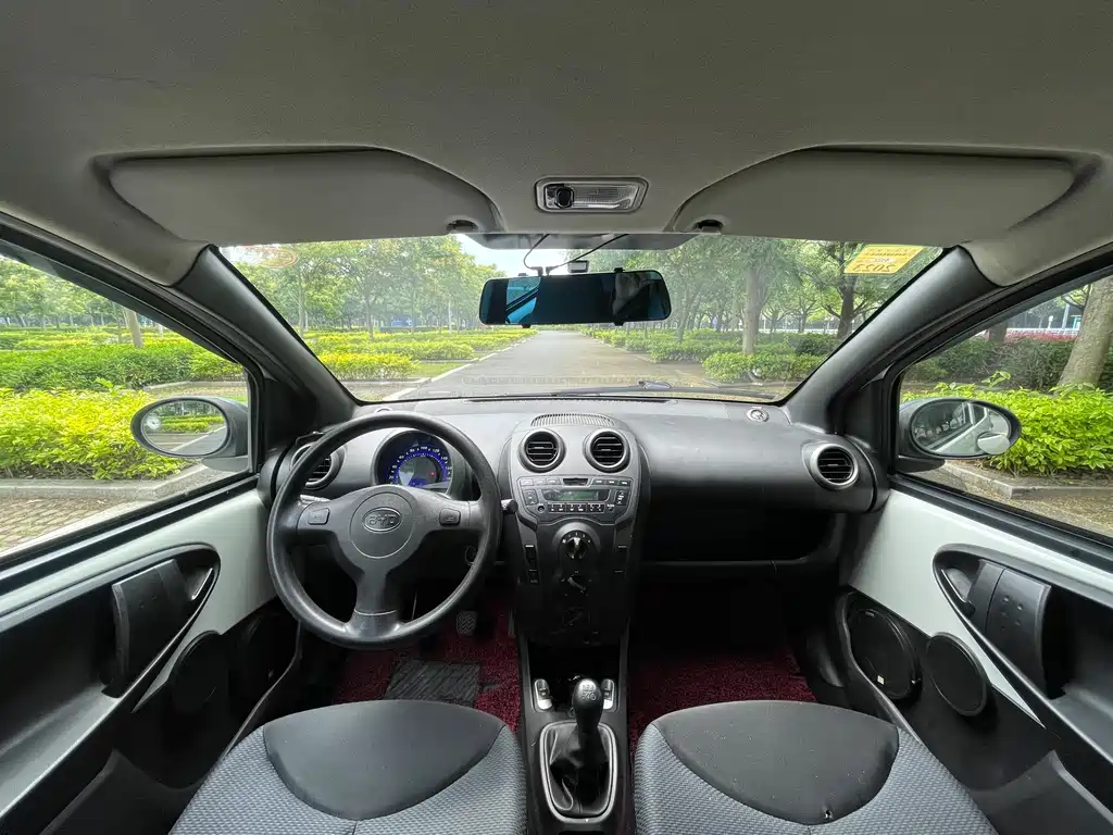 BYD F0 1.0 L Xuan Cool