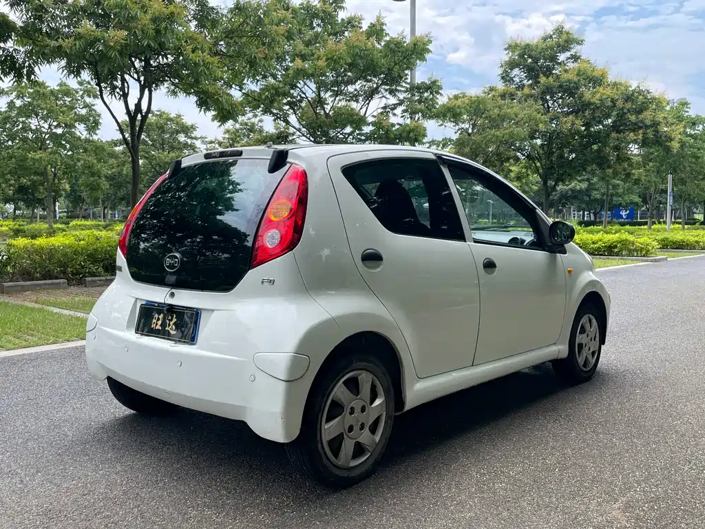 BYD F0 1.0 L Xuan Cool