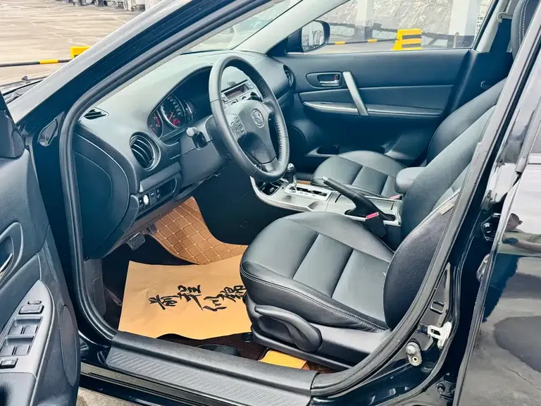 Mazda 6 2.0 L Auto Fashion
