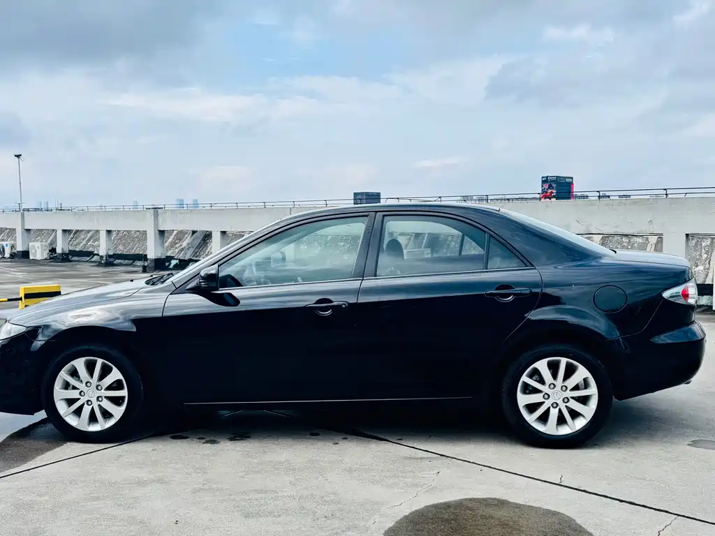 Mazda 6 2.0 L Auto Fashion