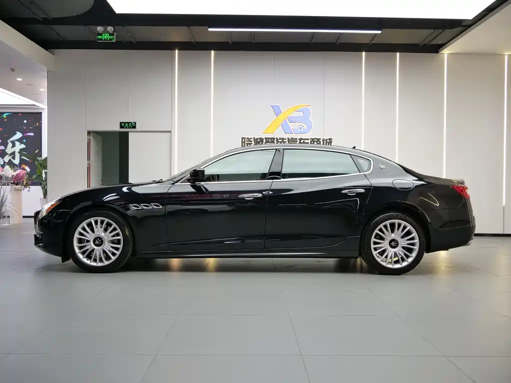 Quattroporte 3.0 T Standard