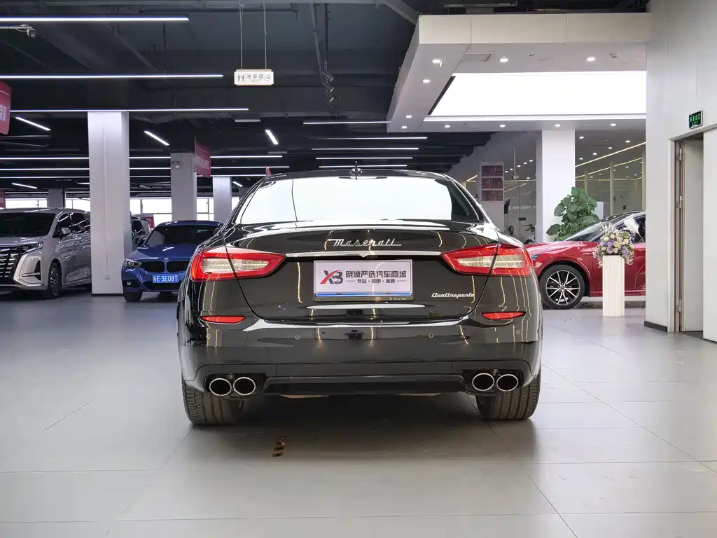 Quattroporte 3.0 T Standard