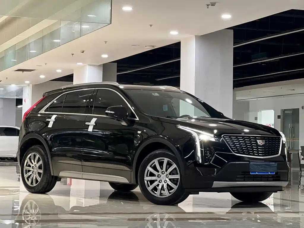 Cadillac XT4 28 T 2 WD Luxury
