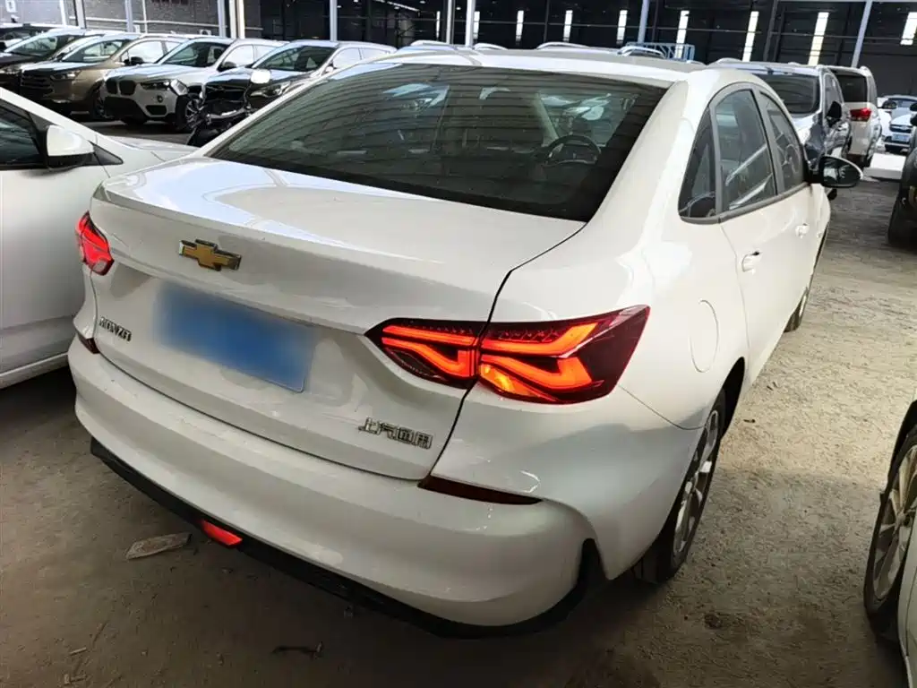 Monza 1.5 L DCT Pleasure