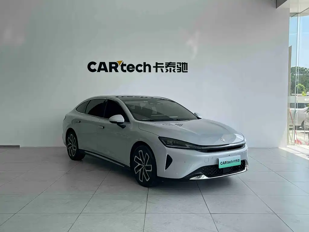 Baojun Xiangjing PHEV 140 km Luxury