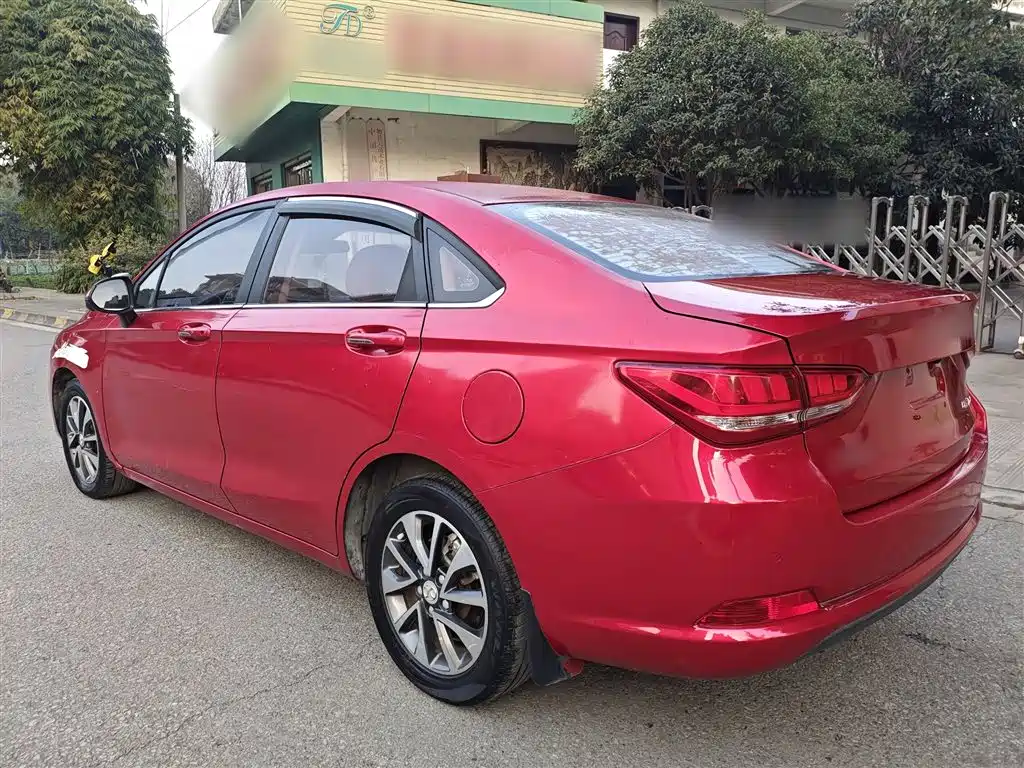 Senova D50 绅宝D50 2018款 1.5 L CVT尊贵智驾版