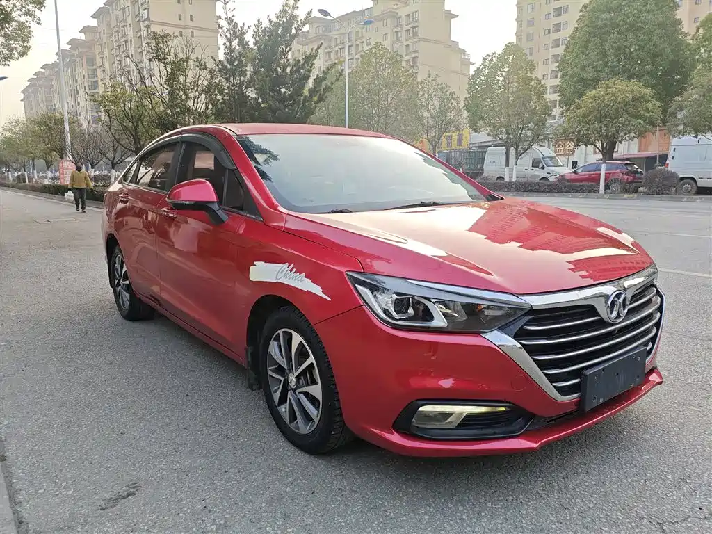 Senova D50 绅宝D50 2018款 1.5 L CVT尊贵智驾版