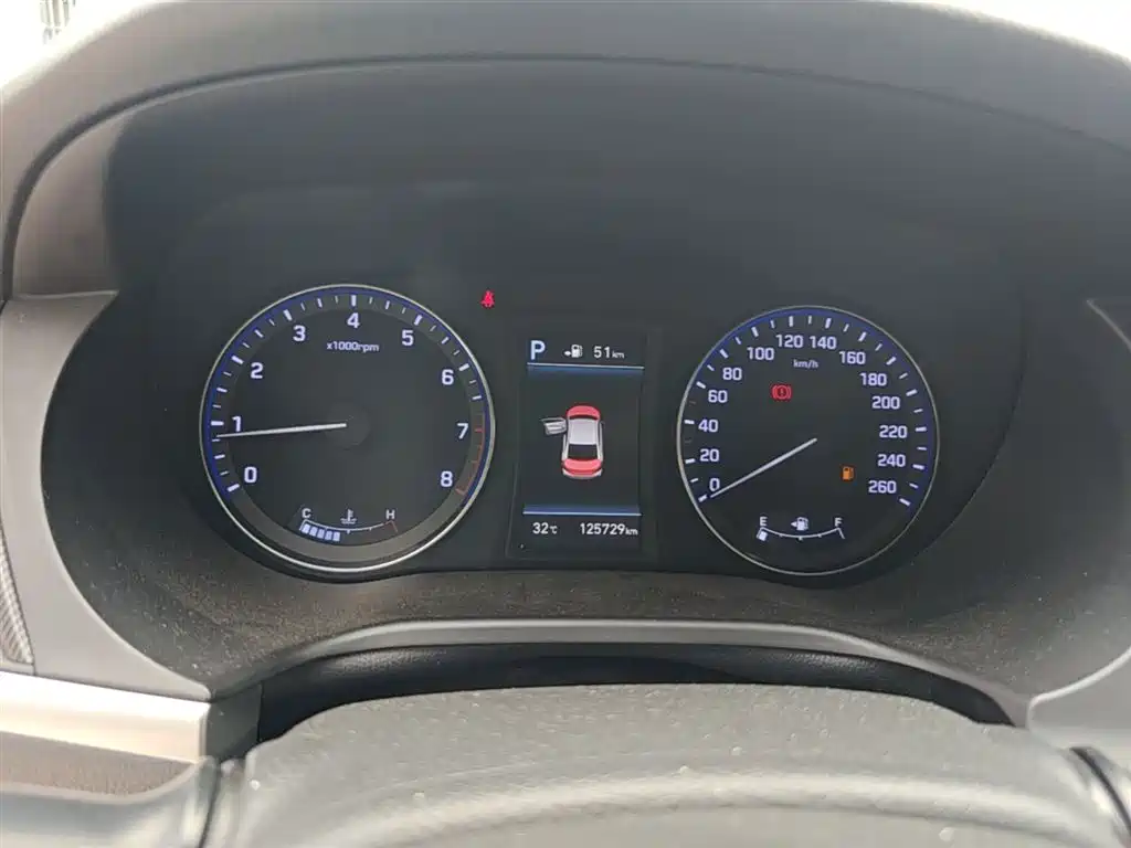 Mistra 1.6 T Auto Flagship TOP CN-V