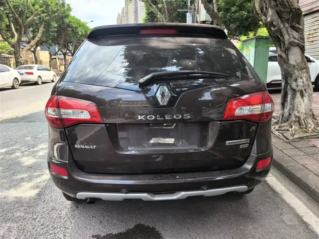 Koleos (Import) 2.5 L 4 WD Comfort