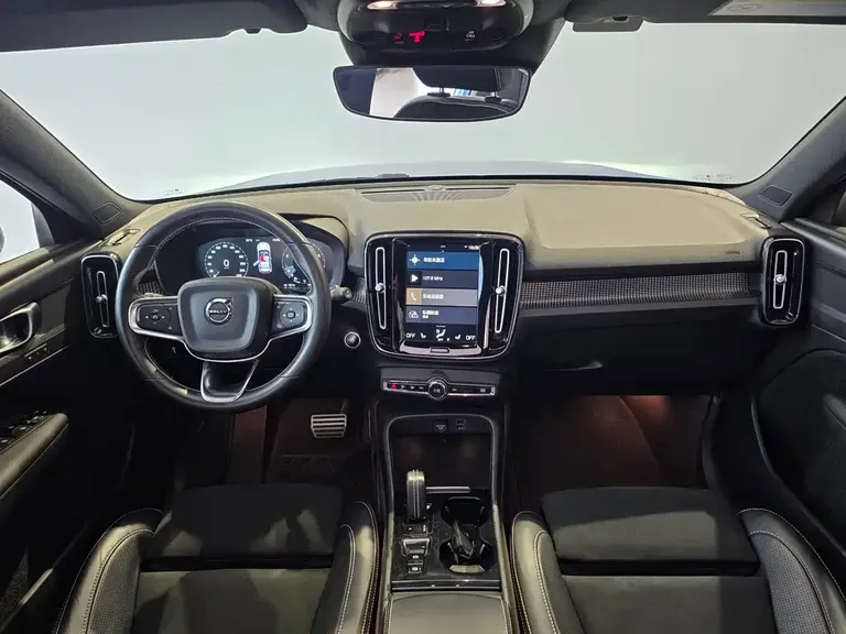 Volvo XC40 T4 4 WD Smart Vision Sport