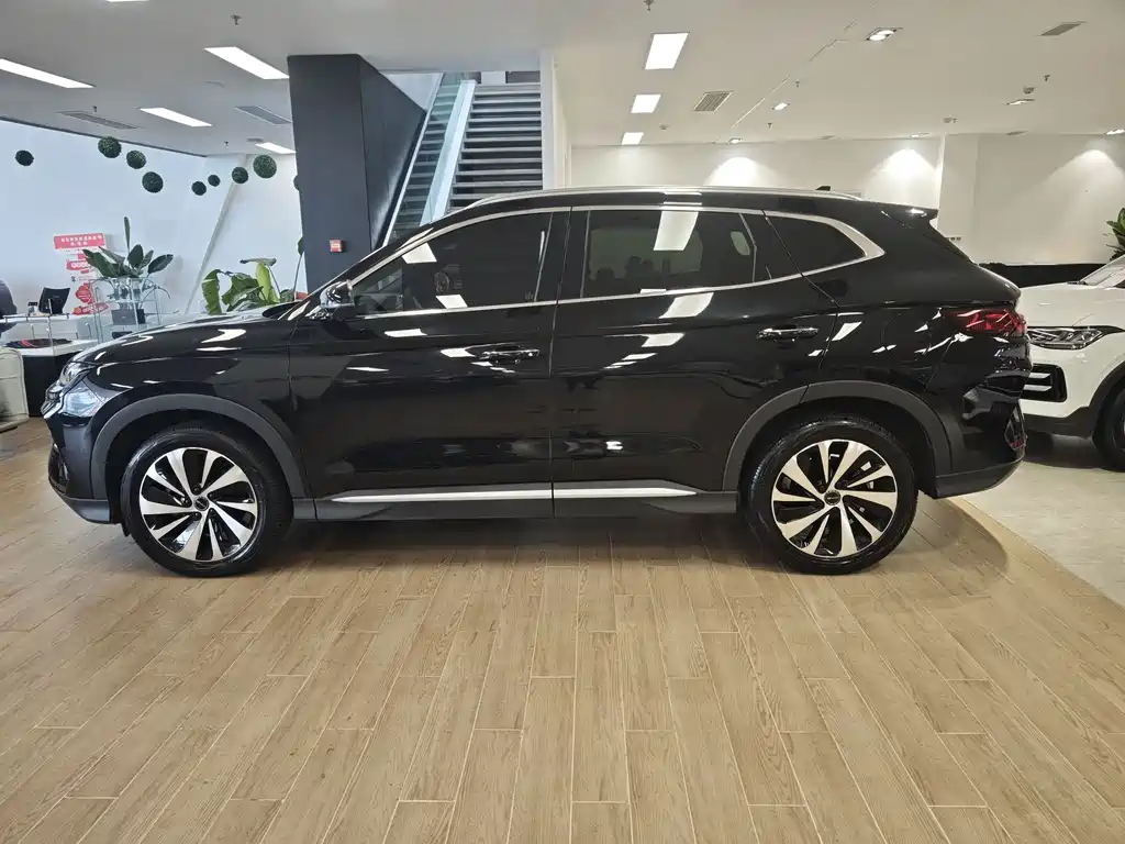 Song PLUS NEV Glory DM-i 150 km Flagship PLUS