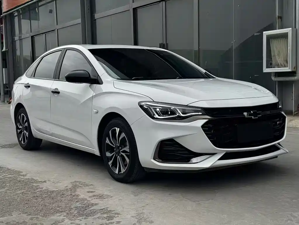 Monza Mild Hybrid RS 330 T Auto Smooth