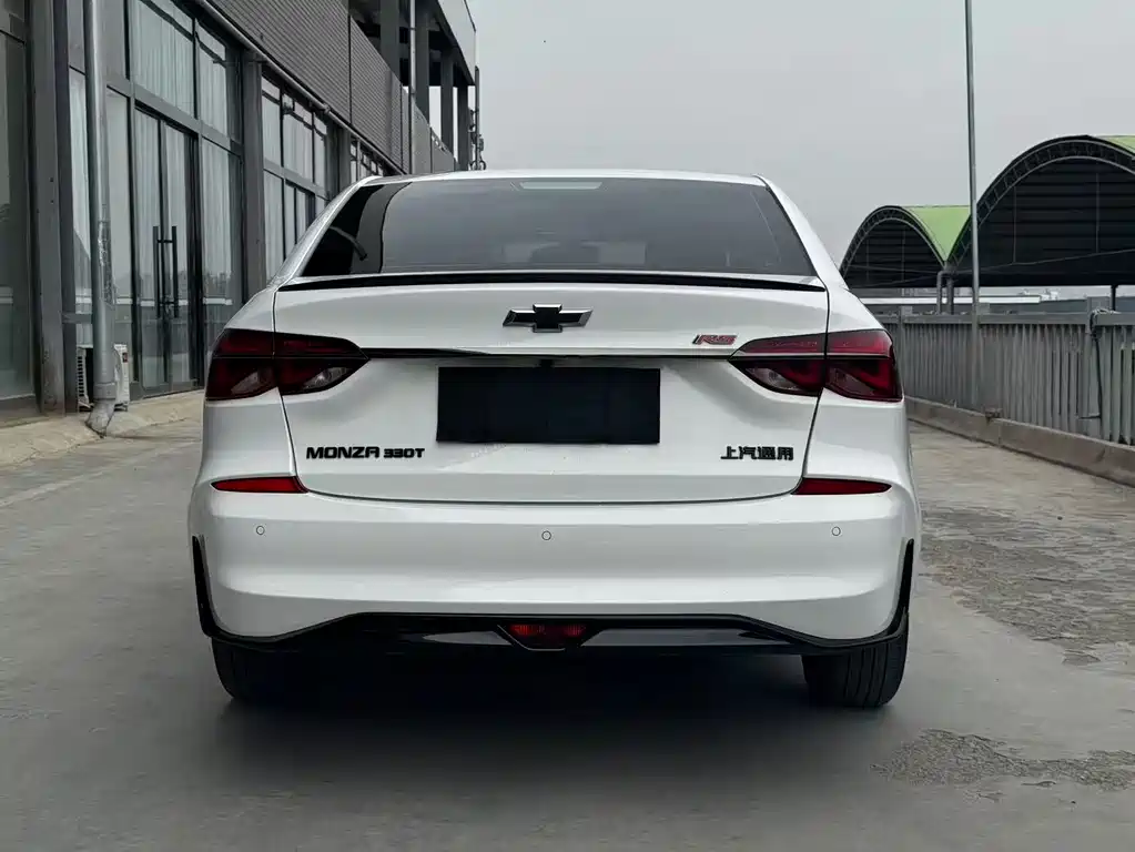 Monza Mild Hybrid RS 330 T Auto Smooth