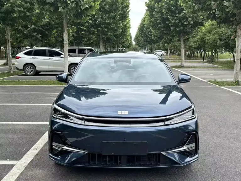 Geely Galaxy A7 银河A7 EM 2025款 EM-i 150 km 星舰版