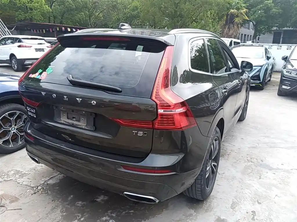 Volvo XC60 T5 4 WD Smart Vision CN-V