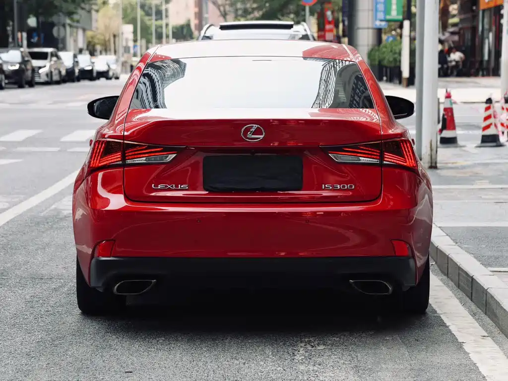 Lexus IS 300 F SPORT