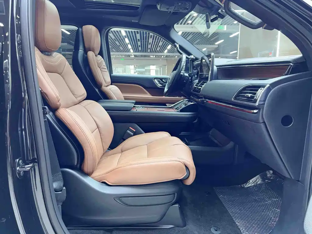 Navigator 3.5 T Honor Shine