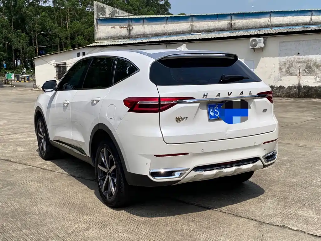 Haval F7 1.5 T 2 WD i Trend