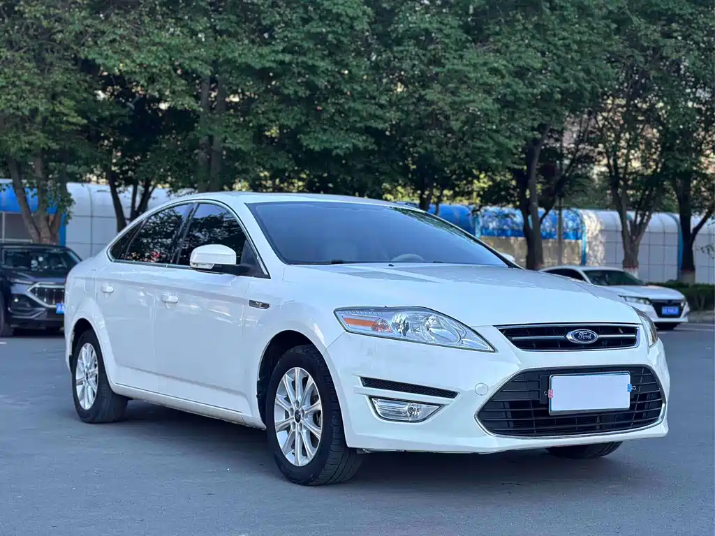 Mondeo (Zhisheng) 2.3 L Fashion