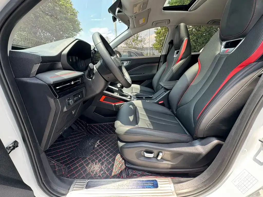 Wuling Xingchi 1.5 T CVT Trend Cool