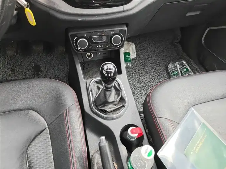 FAW Senya R7 1.6 L Manual Luxury