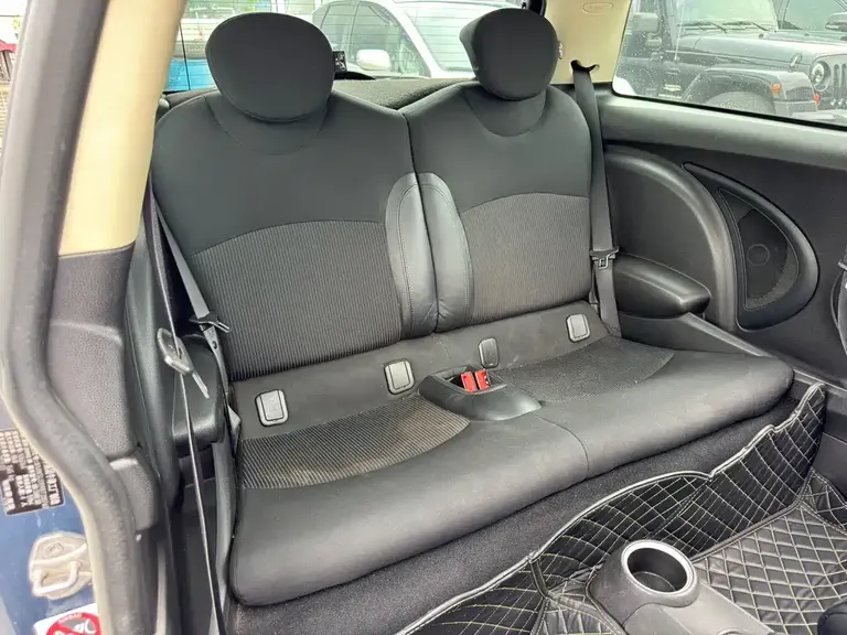 MINI CLUBMAN 1.6 L COOPER Fun