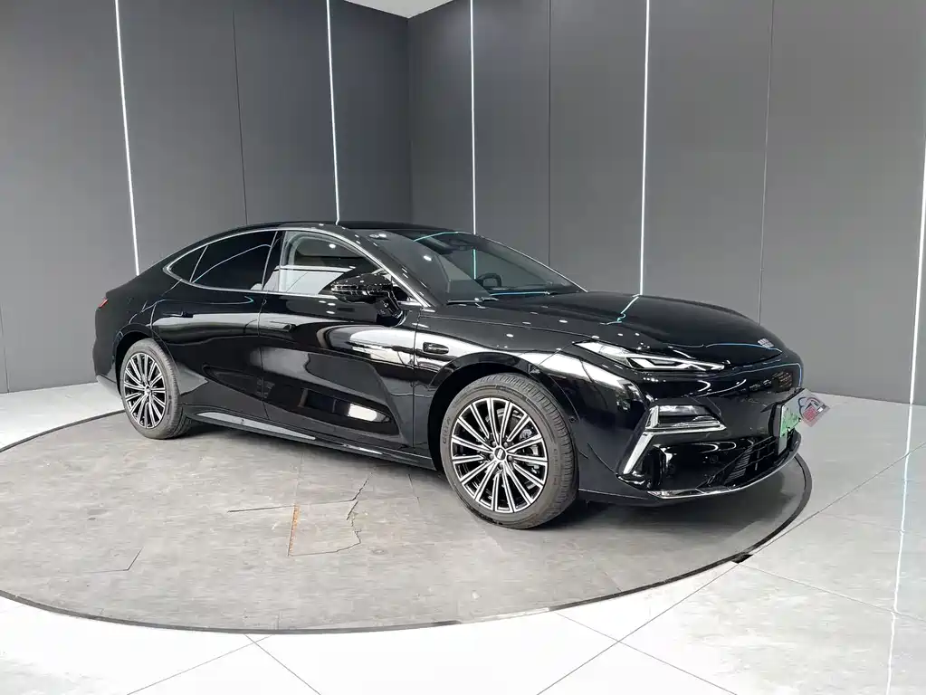 Galaxy Xingyao 8 130 km EM-i Flagship