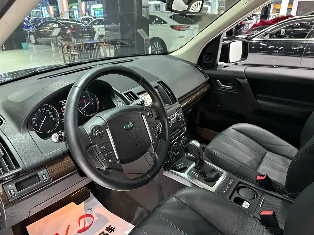Freelander 2 2.0 T Si4 SE Gasoline