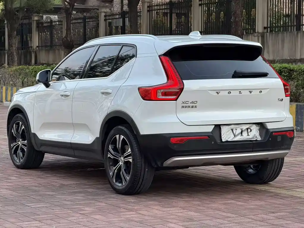 Volvo XC40 T4 4 WD Smart Vision Luxury