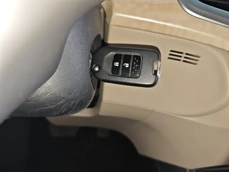 Honda Jade 1.8 L Auto Comfort 5-seat