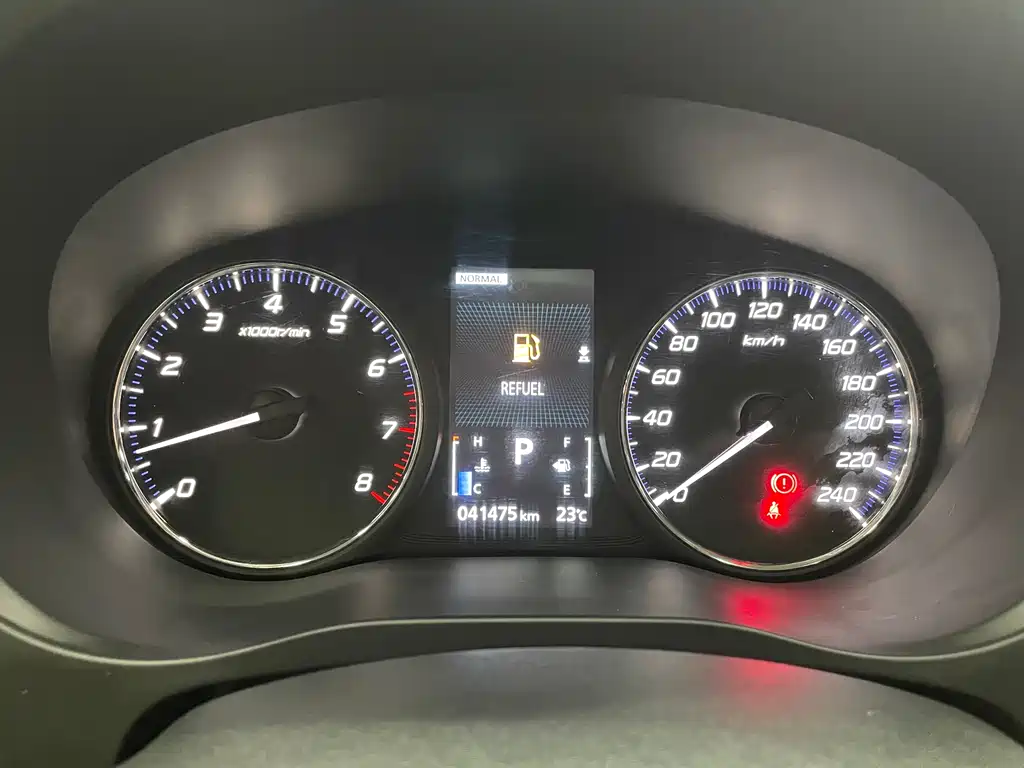 Outlander 2.4 L 4 WD Enjoyment 7-seat