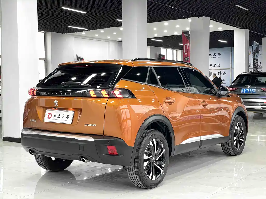 Peugeot 2008 2022 230 THP THE ONE