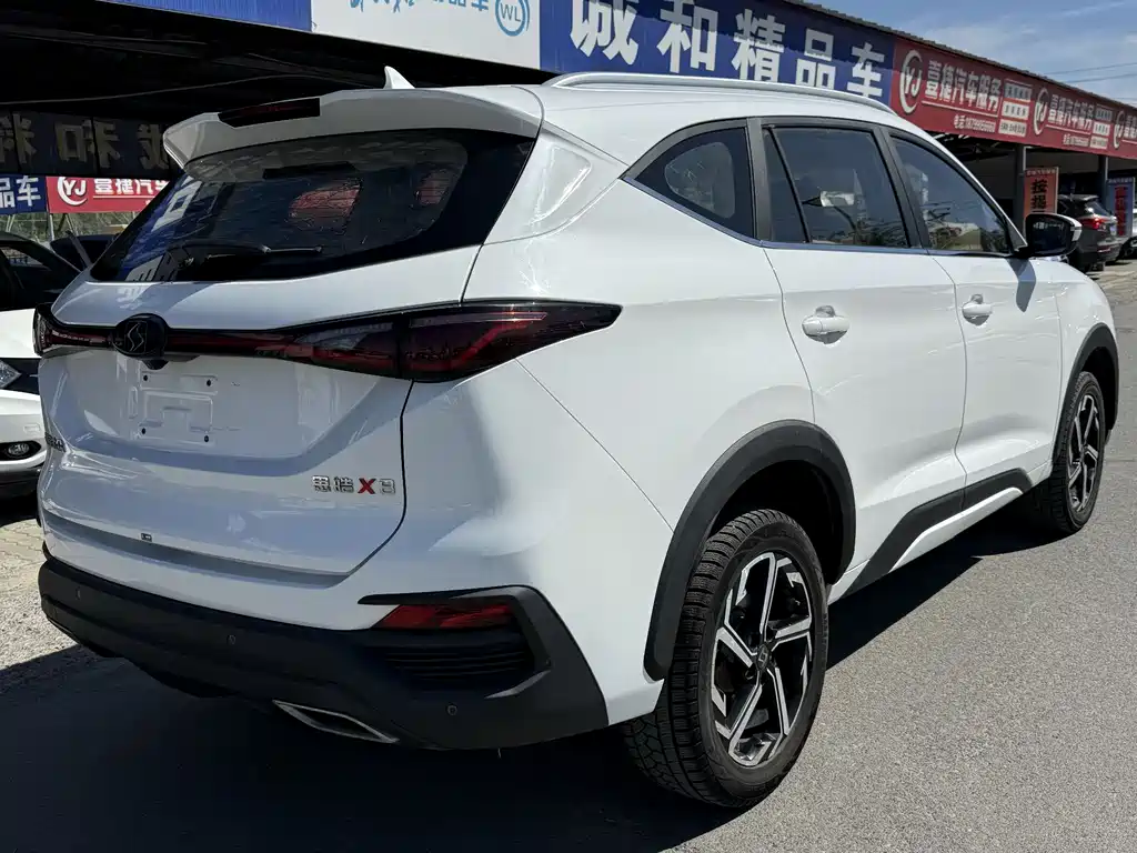 Sehol X8 思皓X8 2021款 300 T 手动全景豪华版 5座