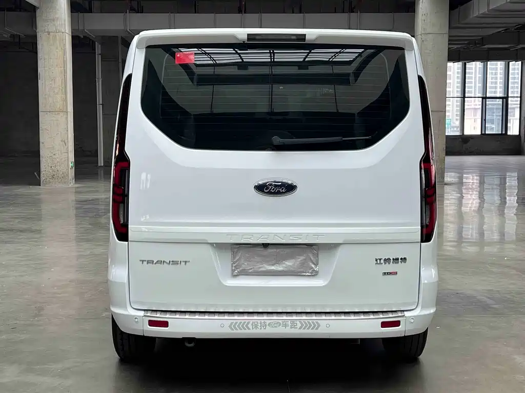 Transit 全顺 2023款 2.0 T柴油手动商旅型中轴低顶7/8/9座