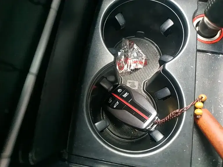 Hongqi HS5 Facelift 2.0 T Connected Flagship Enjoyment