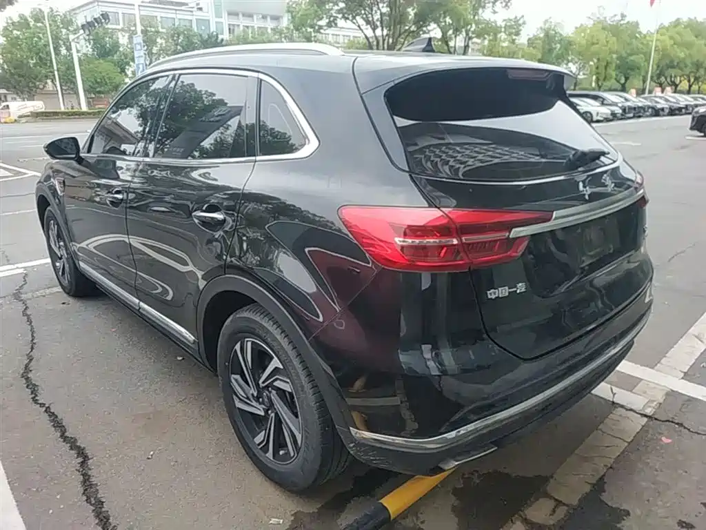 Hongqi HS5 Facelift 2.0 T Connected Flagship Enjoyment