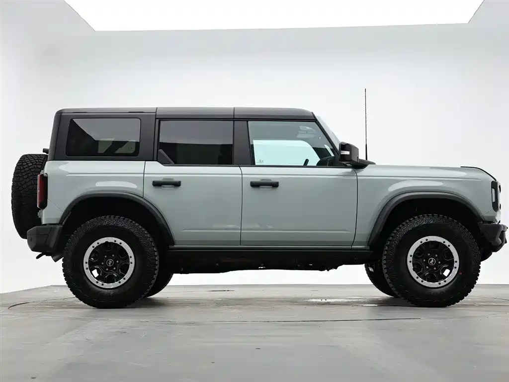 Ford Bronco 2.3 T Badlands
