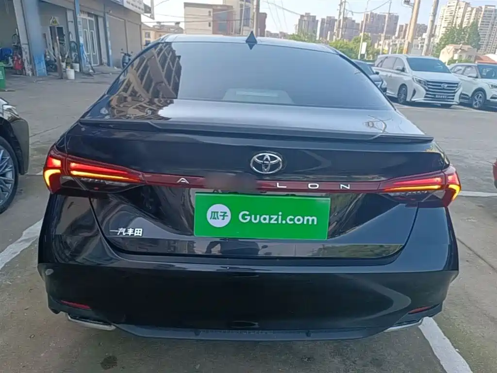 Avalon 2.0 L Luxury CN-VI