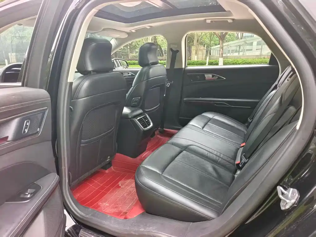 Taurus EcoBoost 245 Premium