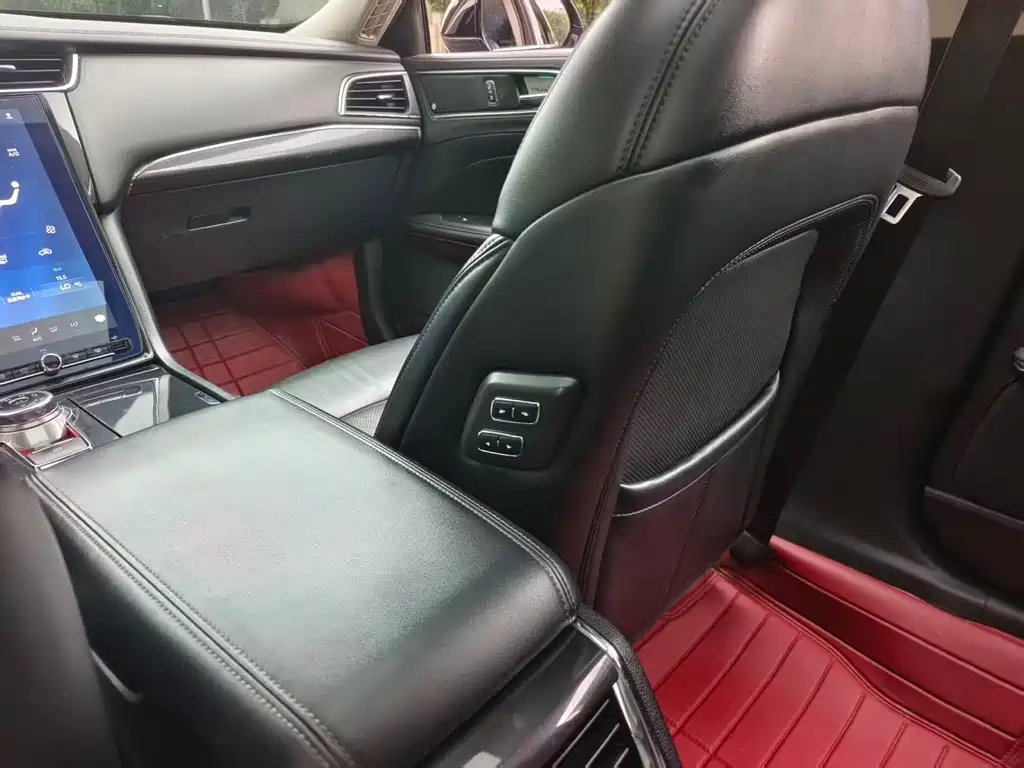 Taurus EcoBoost 245 Premium