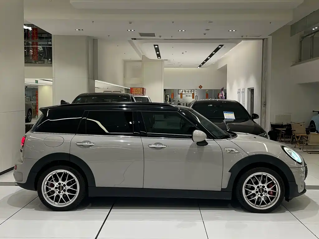 MINI CLUBMAN MINI CLUBMAN 2016款 2.0 T COOPER S 极客版