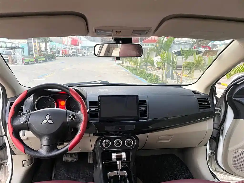Lancer EX Fashion 1.8 L CVT Comfort